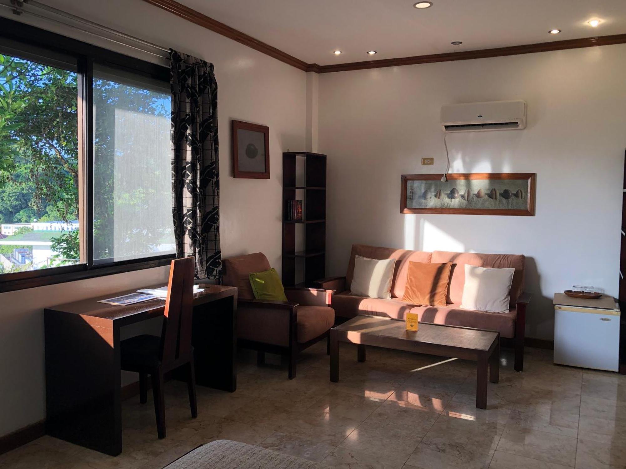 Argonauta Boracay Apartment Suites And Villas Boracay Island Exteriör bild
